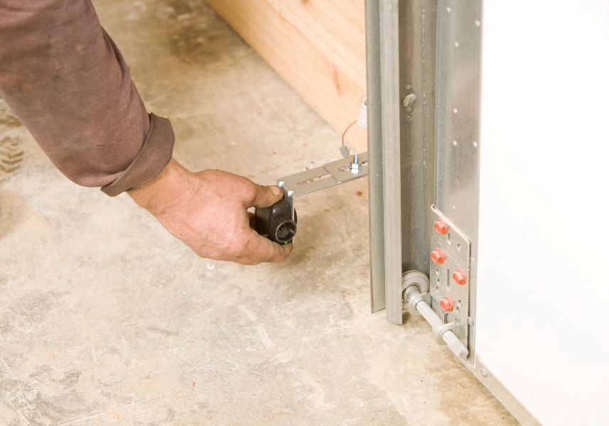 Garage Door Repair Services in Chicago & Suburbs